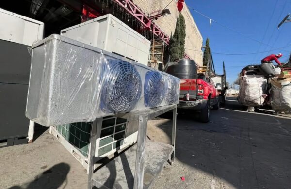 Evaporador bohn 3 ventiladoresImagen de WhatsApp 2025-05-28 a las 11.00.03_9737d919-low_res-scale-2_00x Evaporador de 3 ventilas BOHN 110v