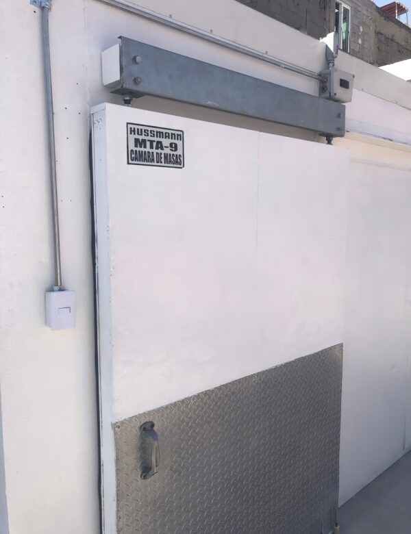 Evaporador bohn 3 ventiladoresImagen de WhatsApp 2025-05-28 a las 11.10.38_4581a8db-standard-scale-2_00x Cámara Frigorífica para Congelación Cámara Frigorífica para Congelación 3Mts (Largo) x 3Mts (Ancho) x 2.5Mts Alto